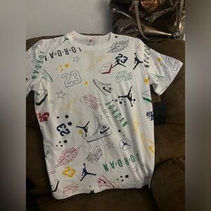 Jordan logo tshirt NWT